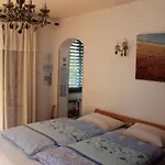 Bed & Breakfast Family Skvor Portorož