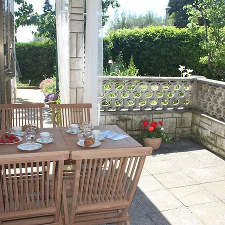 Bed & Breakfast Family Skvor Portoroz