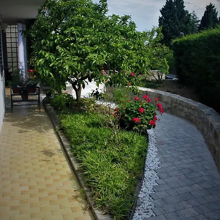 Family Skvor 3* Portoroz